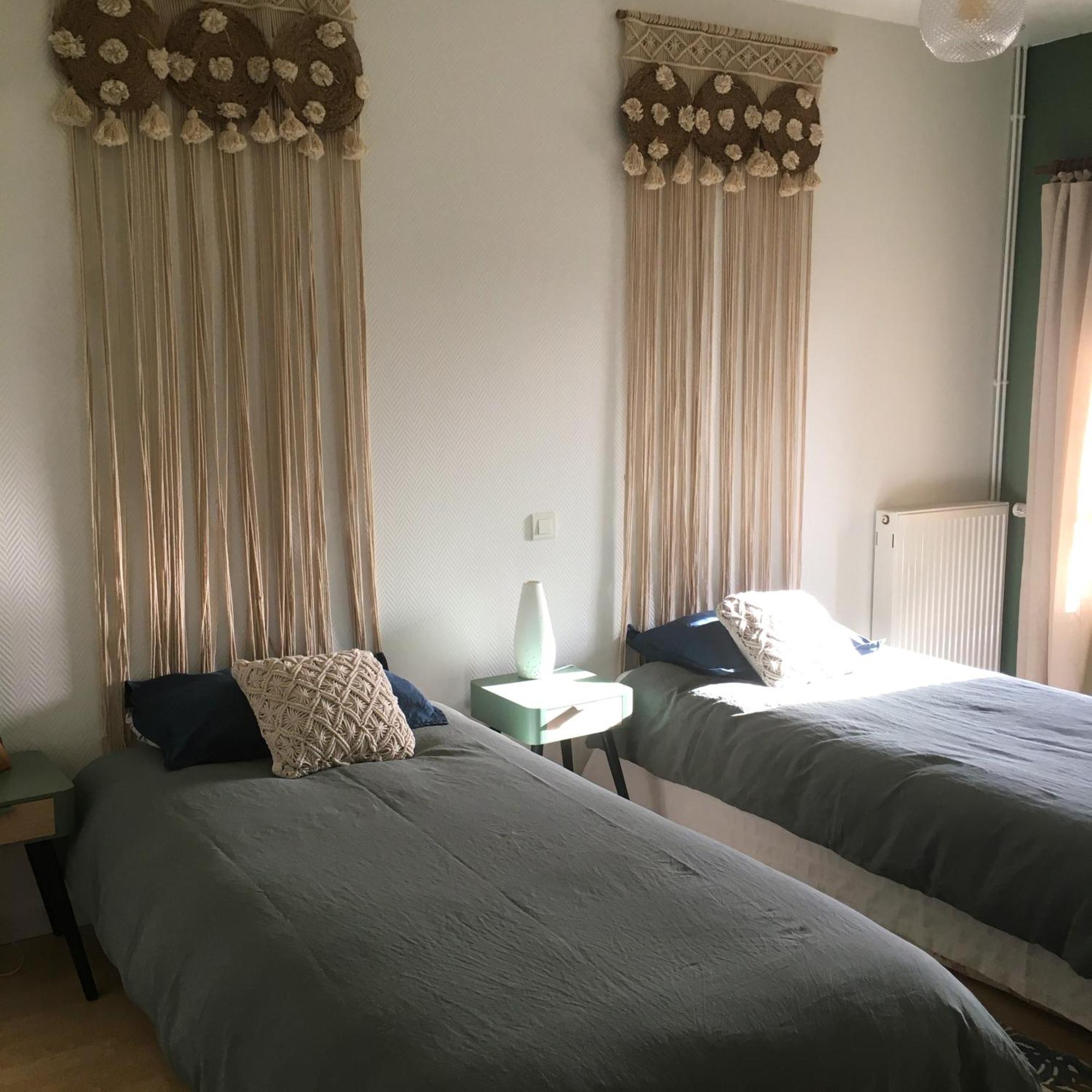 Ecolodge La Belle Verte Saint-M'herve Ngoại thất bức ảnh